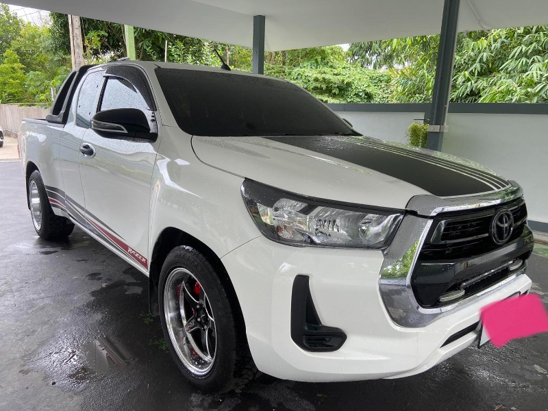 Toyota Hilux Revo